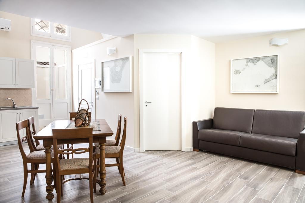 Faro Bianco Gallipoli - Suites & Apartments Екстер'єр фото