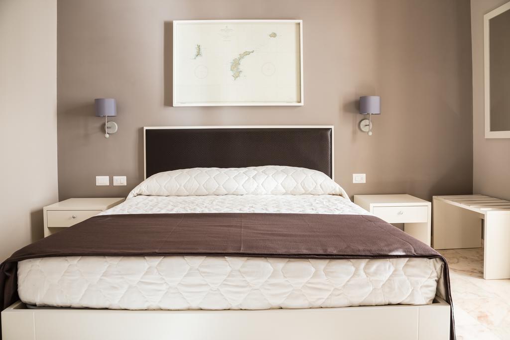 Faro Bianco Gallipoli - Suites & Apartments Екстер'єр фото