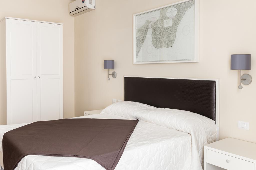 Faro Bianco Gallipoli - Suites & Apartments Екстер'єр фото