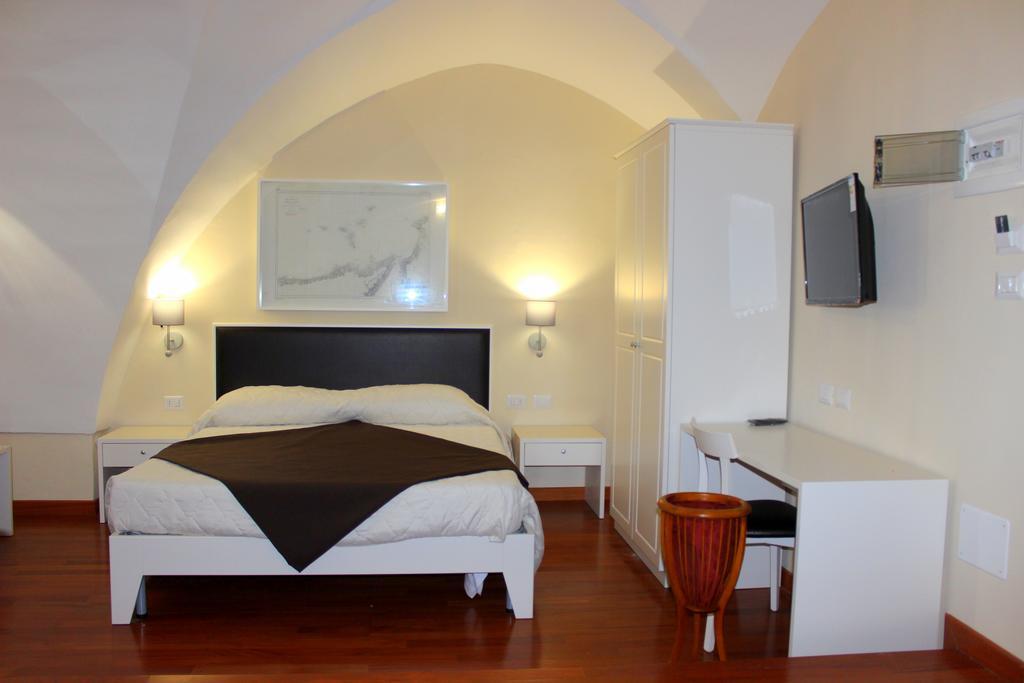 Faro Bianco Gallipoli - Suites & Apartments Екстер'єр фото