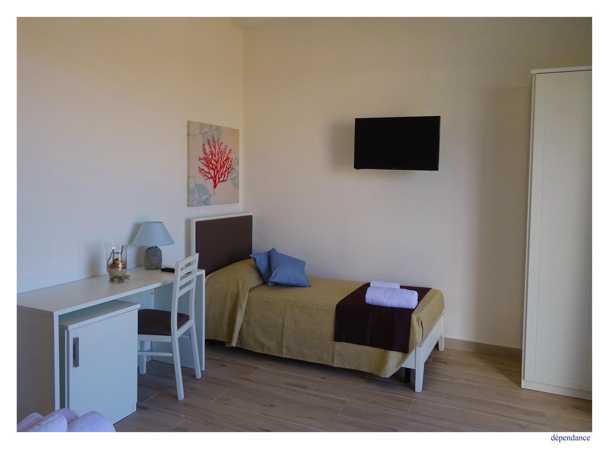 Faro Bianco Gallipoli - Suites & Apartments Екстер'єр фото